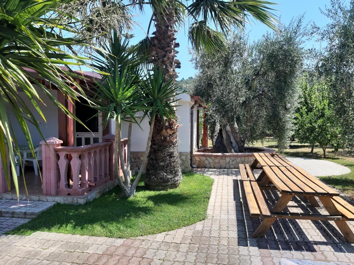 Villa La Piana Пешичи Екстериор снимка