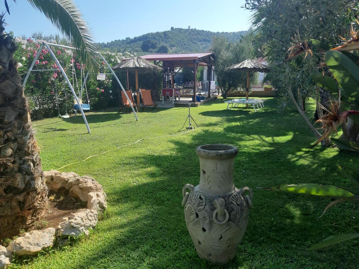 Villa La Piana Пешичи Екстериор снимка