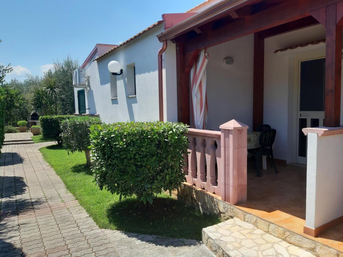Villa La Piana Пешичи Екстериор снимка