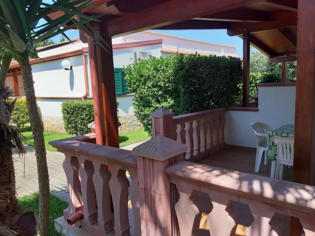 Villa La Piana Пешичи Екстериор снимка