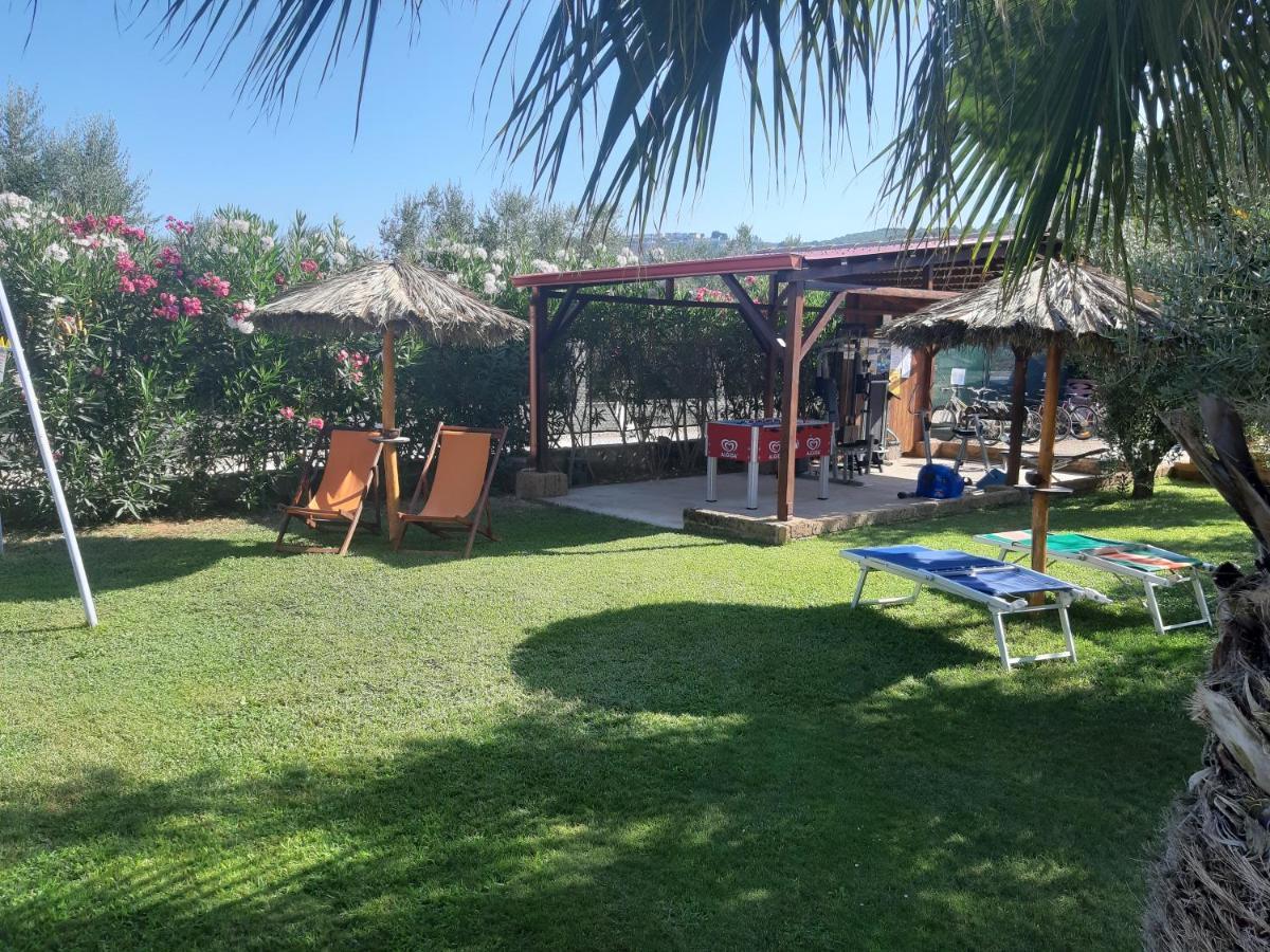 Villa La Piana Пешичи Екстериор снимка