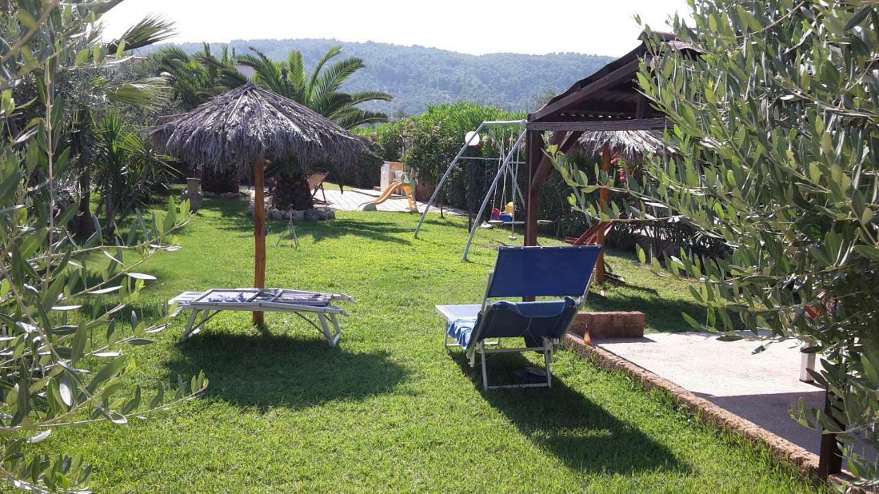 Villa La Piana Пешичи Екстериор снимка